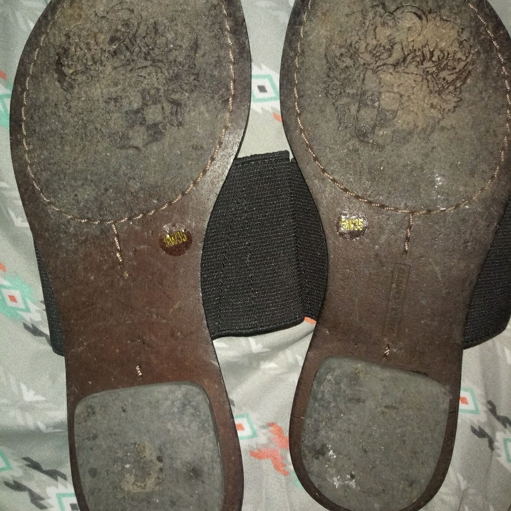 Sandals - Picture 3 of 4
